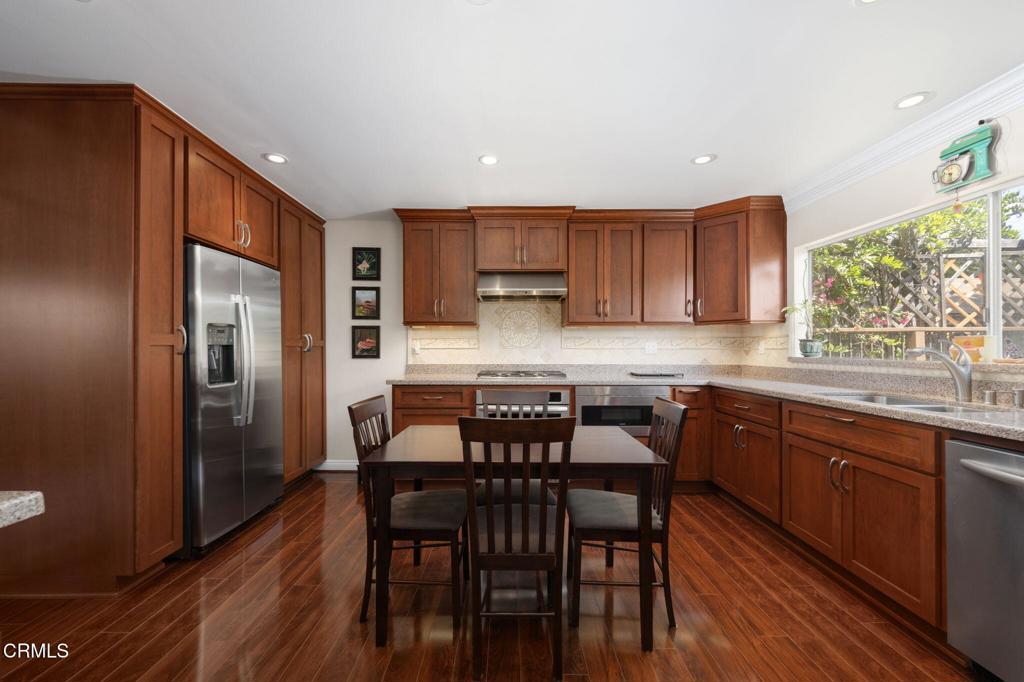 555 W Sierra Madre Boulevard I