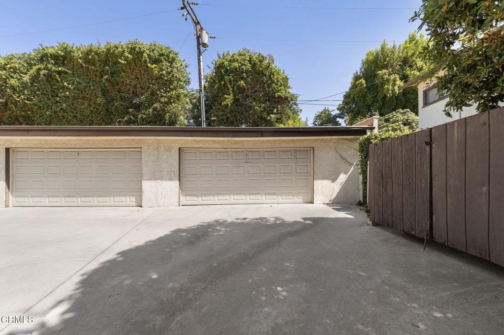 555 W Sierra Madre Boulevard I