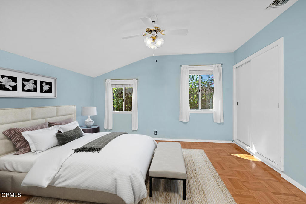 1305 Valley View Avenue