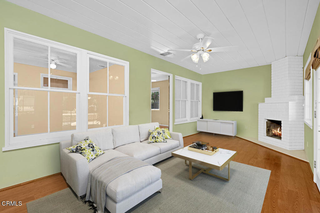 1305 Valley View Avenue