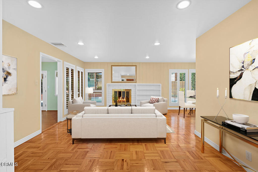 1305 Valley View Avenue