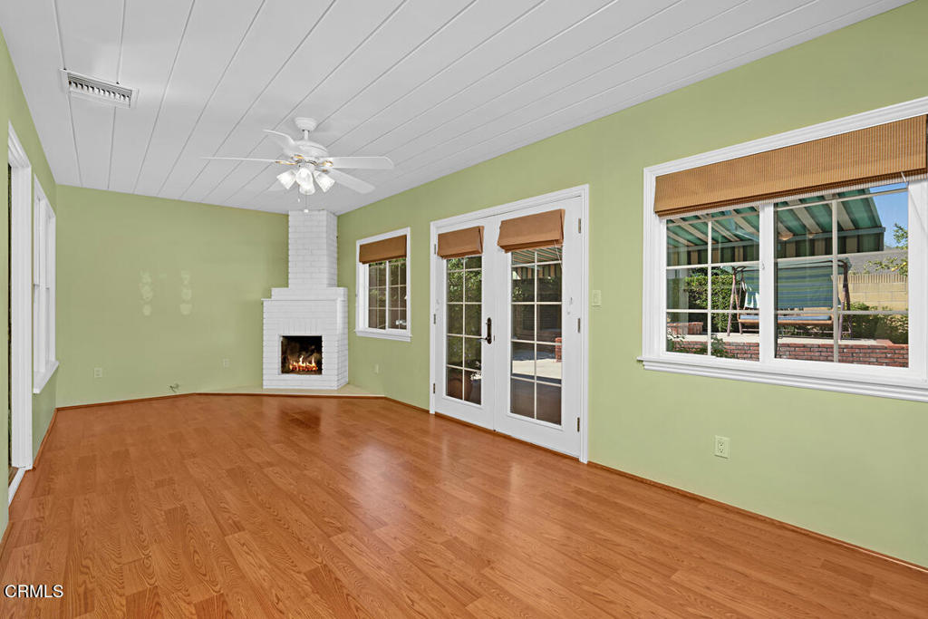1305 Valley View Avenue