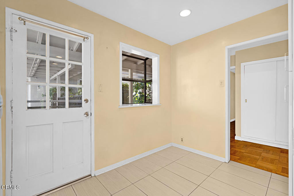 1305 Valley View Avenue