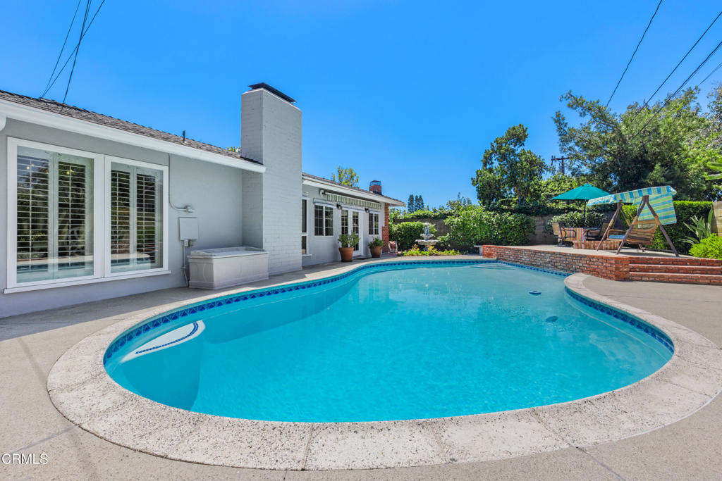 1305 Valley View Avenue