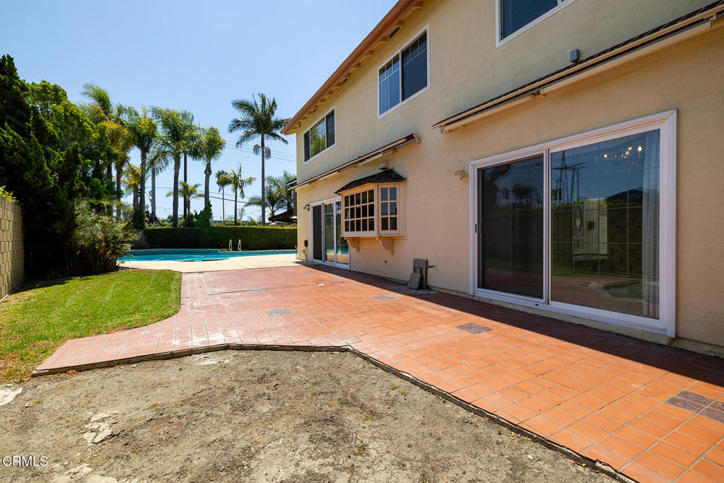 16452 Whittier Lane