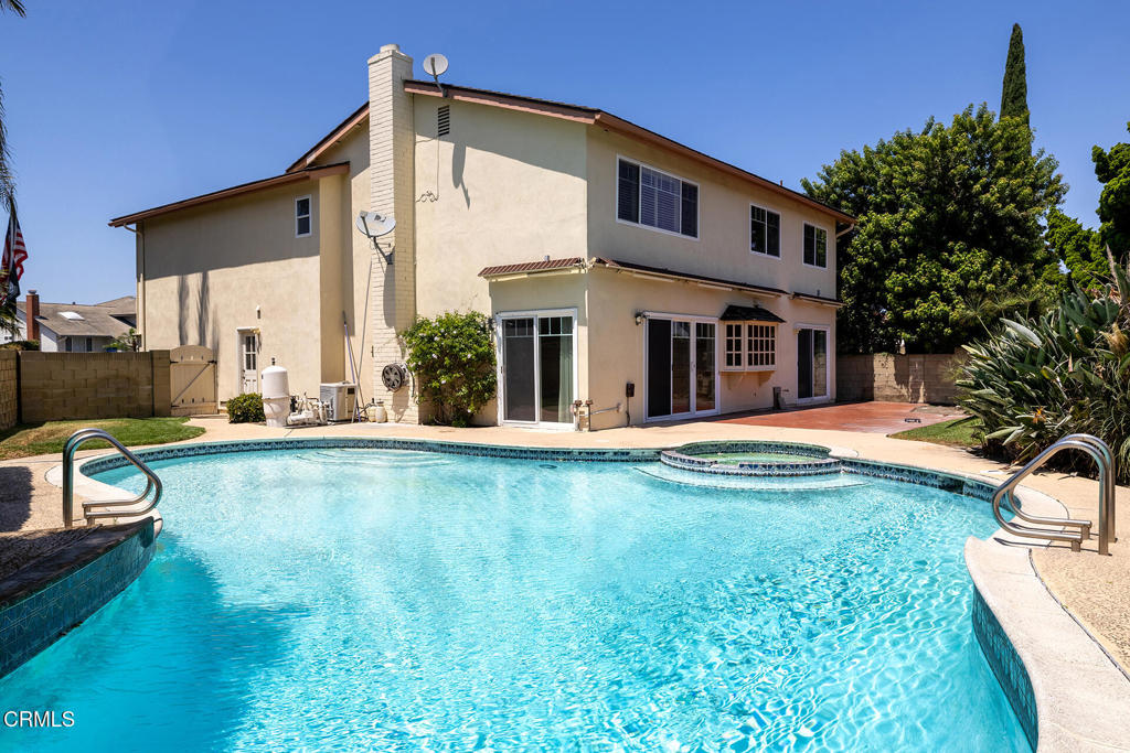 16452 Whittier Lane