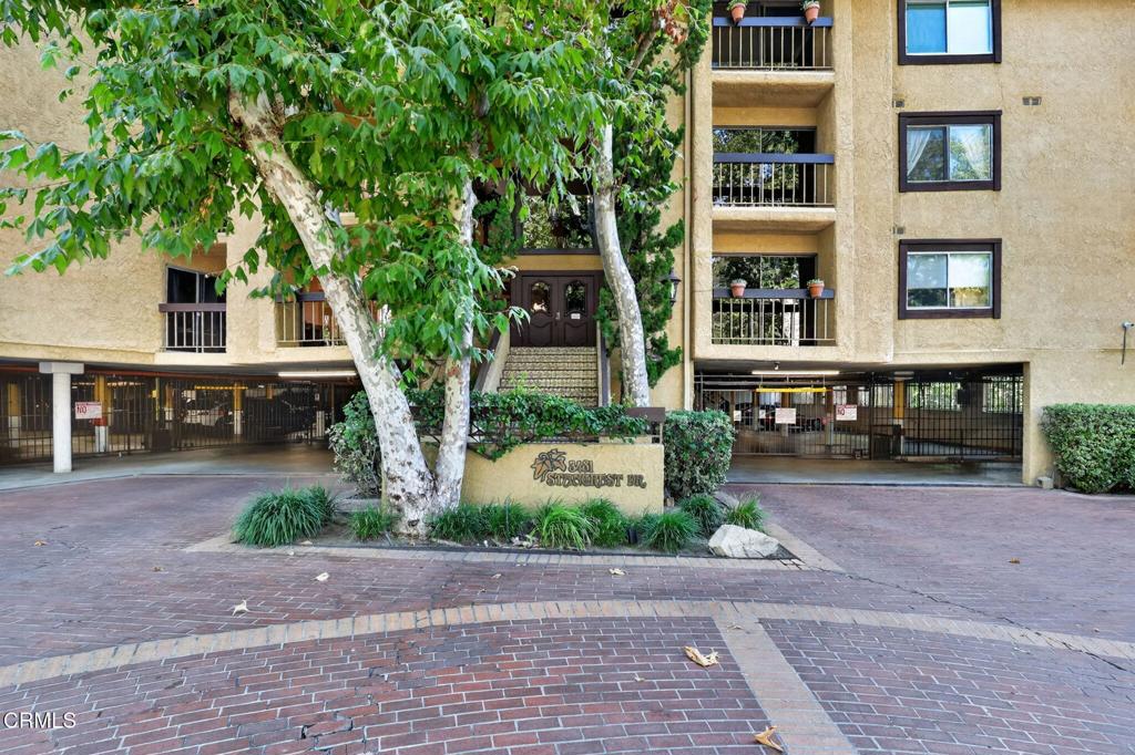 3481 Stancrest Drive 126