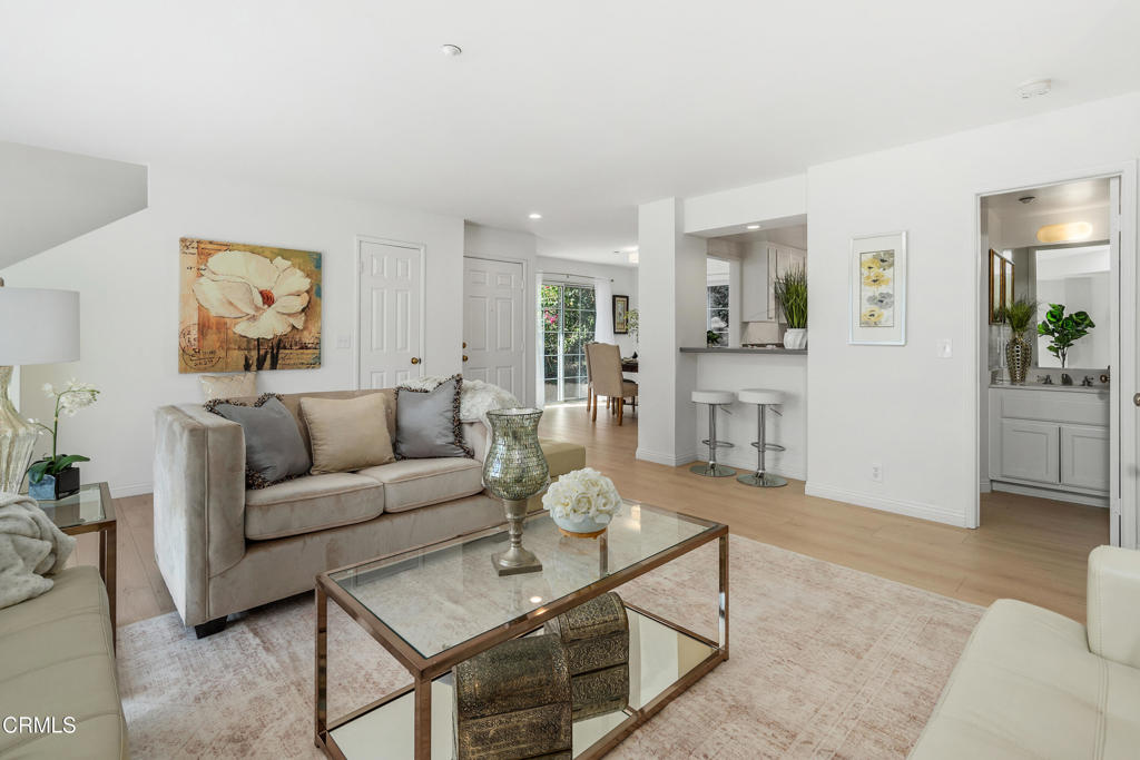 1033 W Duarte Road A