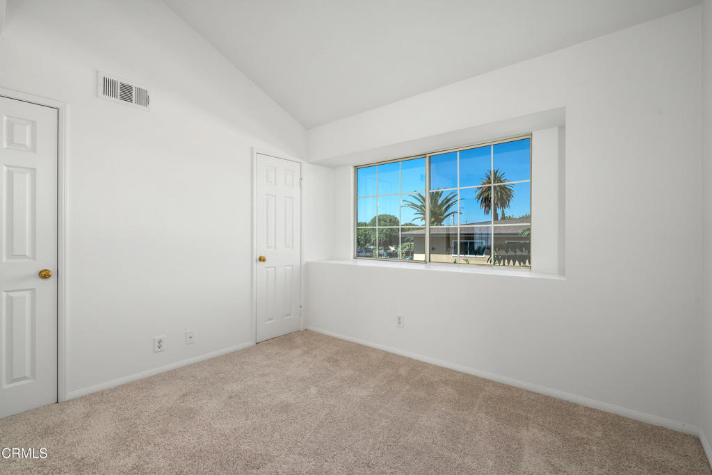 1033 W Duarte Road A