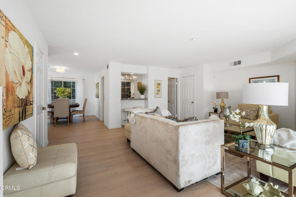 1033 W Duarte Road A
