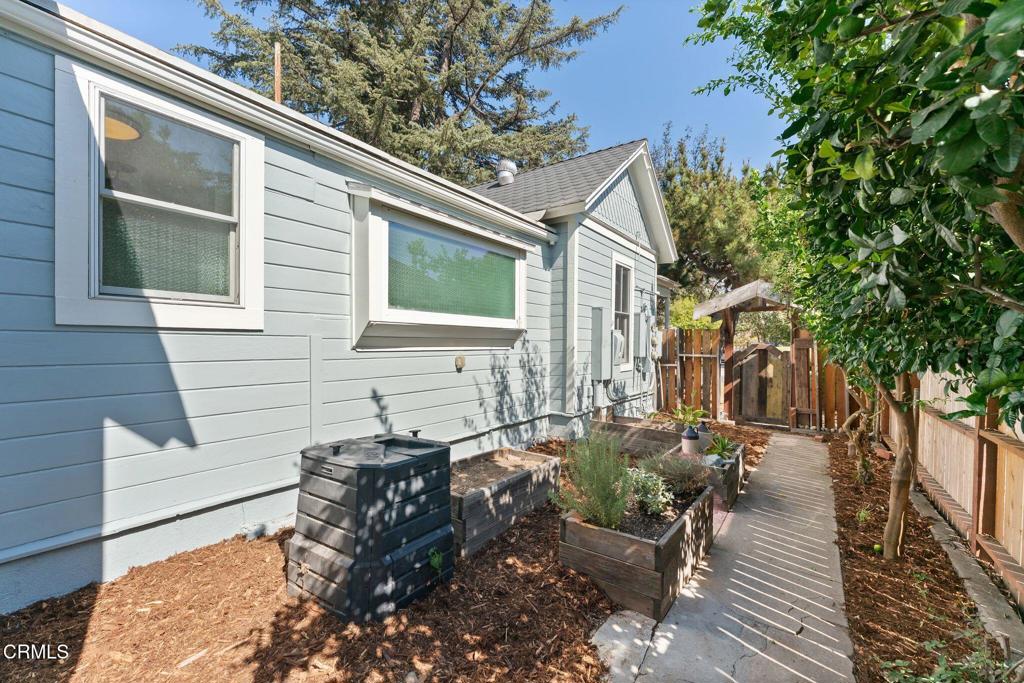 79 W Villa Street