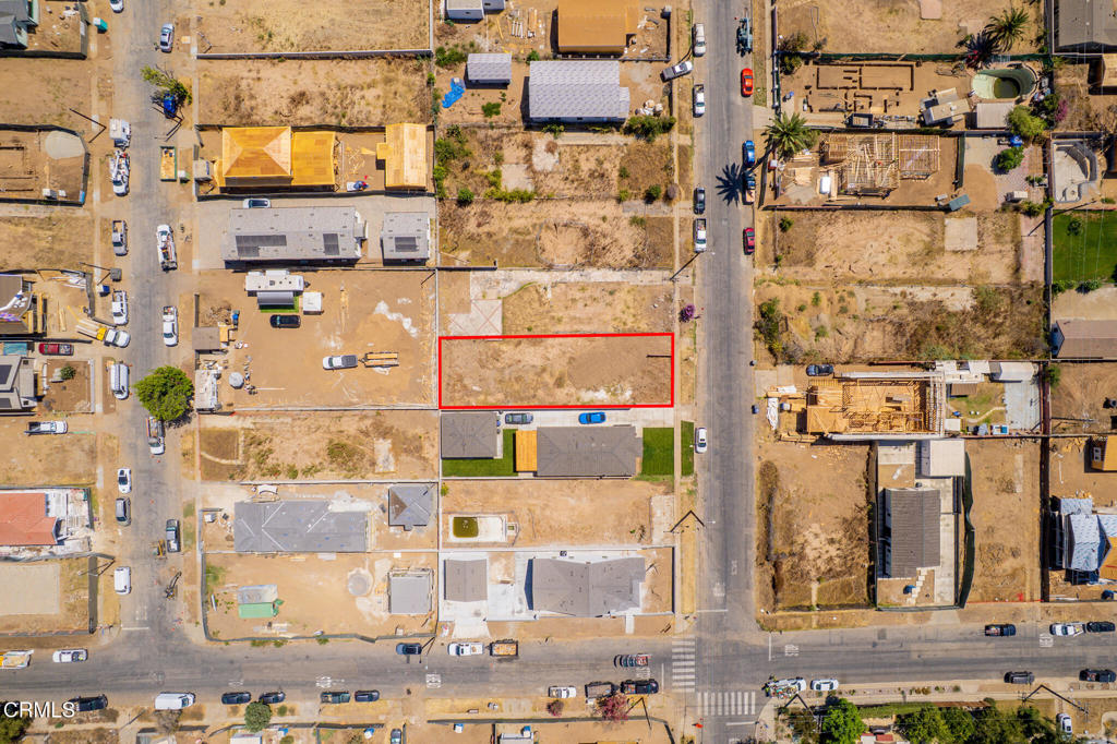 137 W Harriet Street
