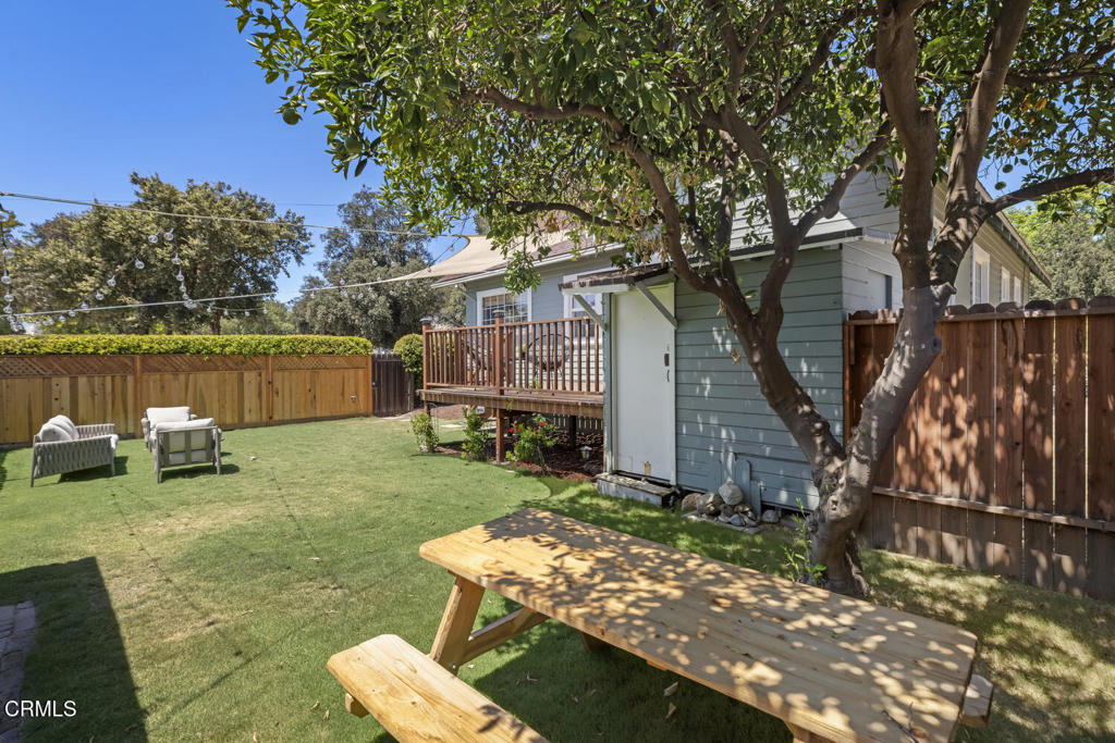 956 E Villa Street
