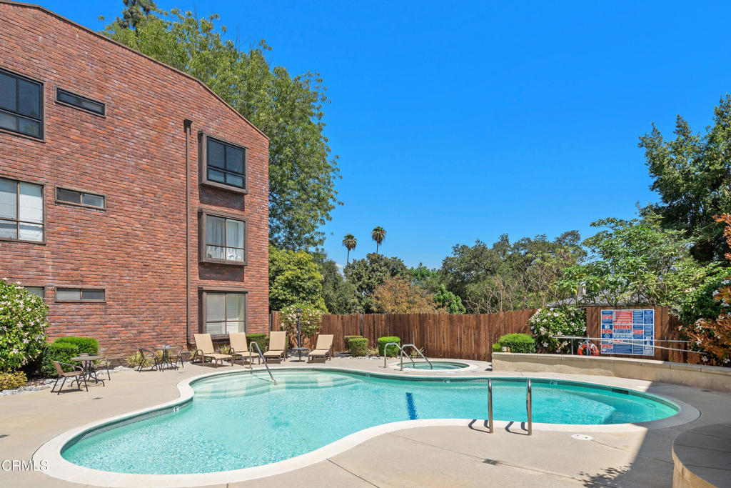 700 S Lake Avenue 309