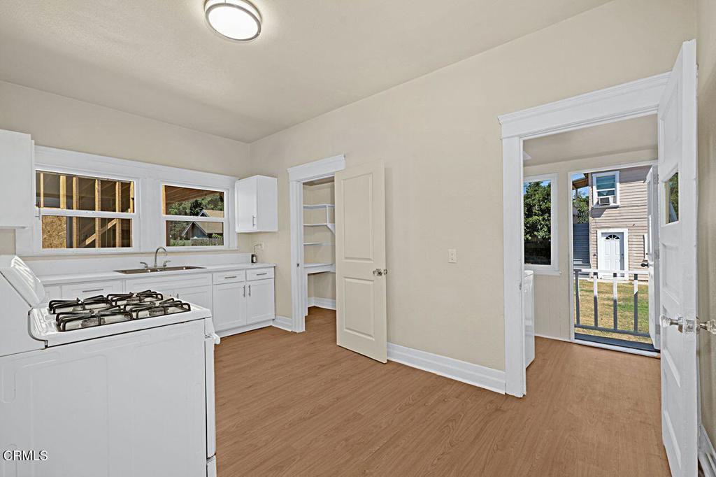 655 E 50th Street