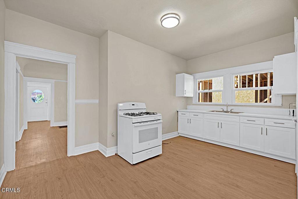 655 E 50th Street