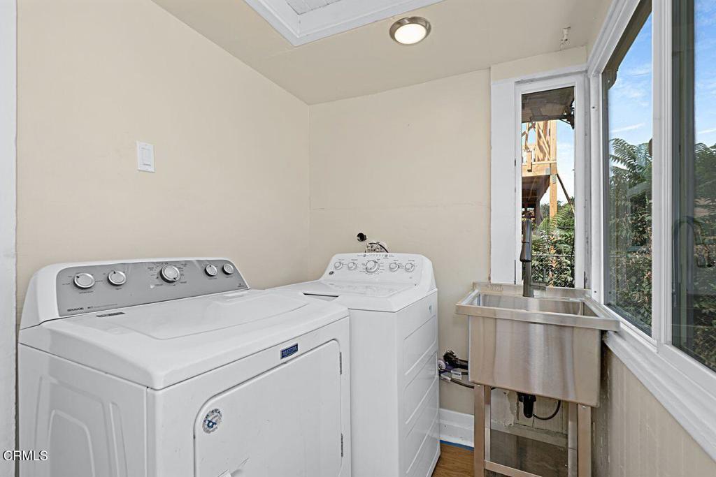 655 E 50th Street