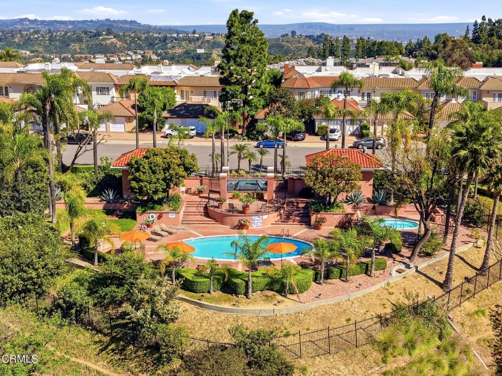 2317 Canyonback Road