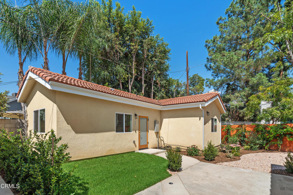 787 789 Elmira Street