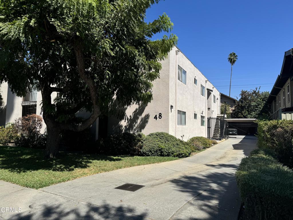 48 S Oak Avenue 6