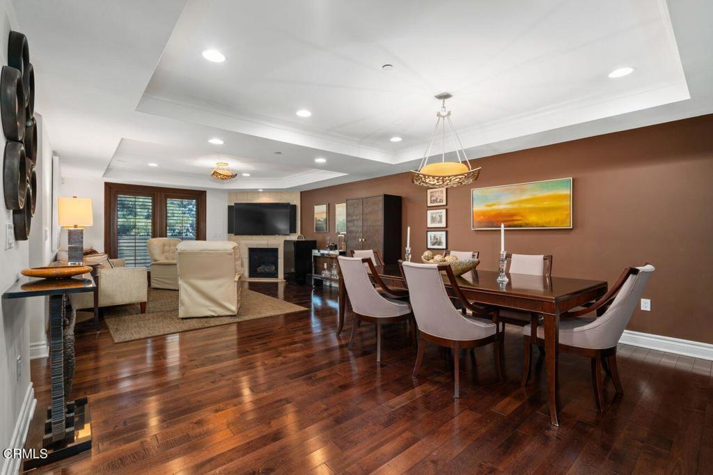 250 S De Lacey Avenue 205