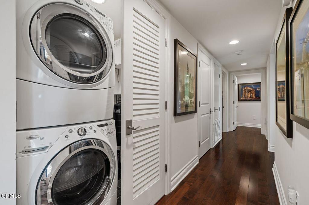 250 S De Lacey Avenue 205