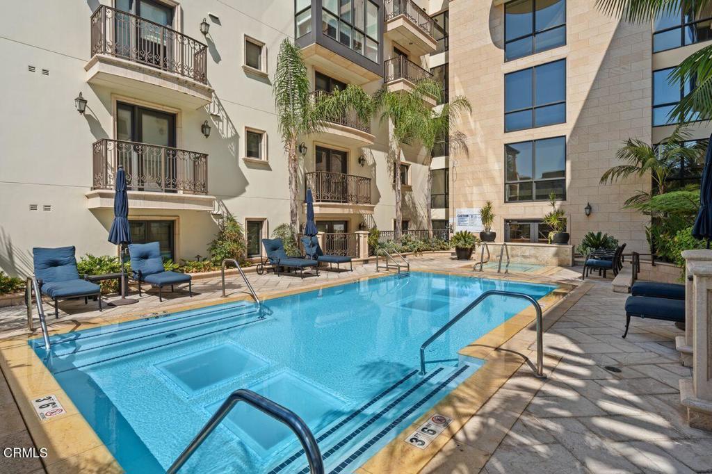 250 S De Lacey Avenue 205
