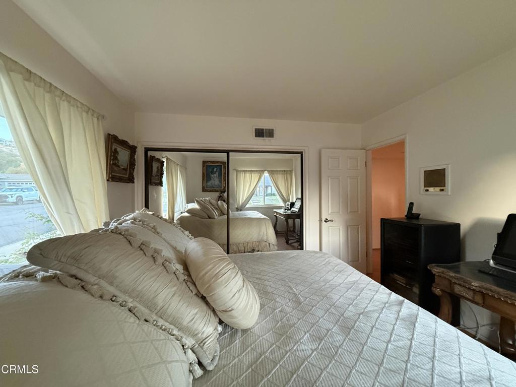 924 N 4th Street