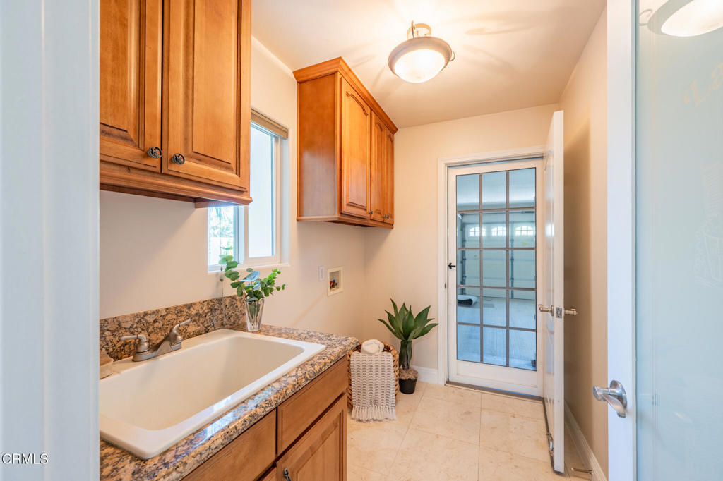 8328 E Hermosa Drive