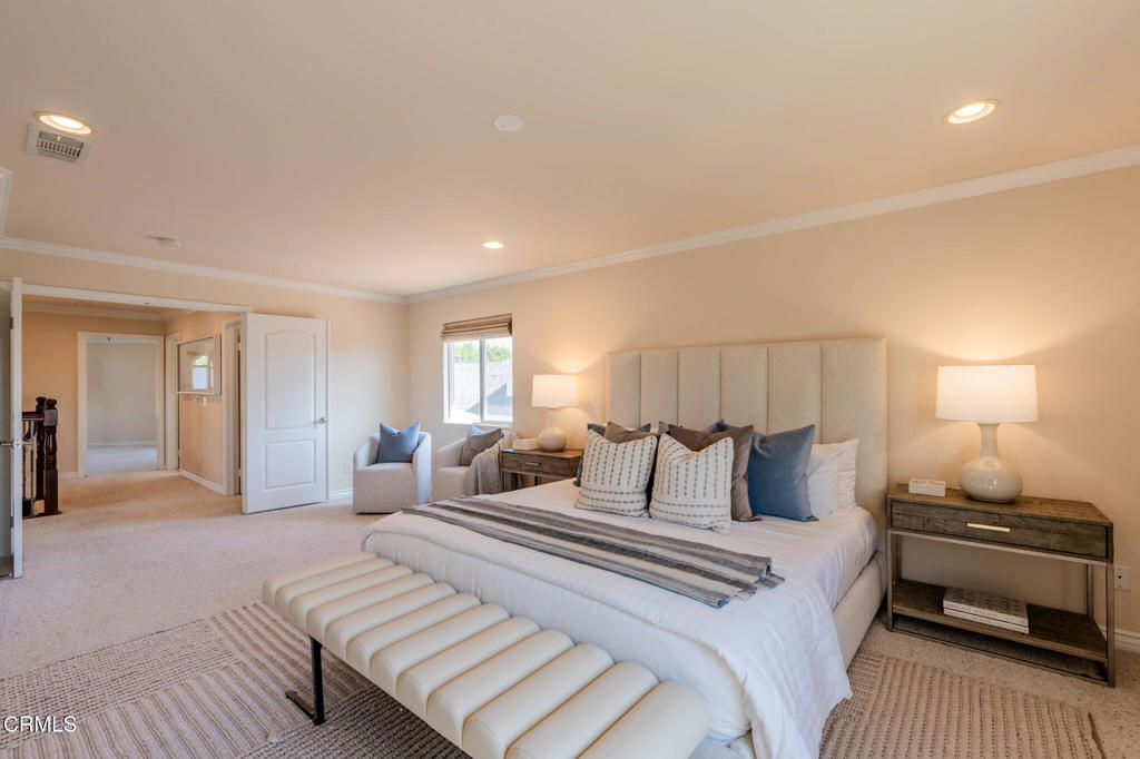 8328 E Hermosa Drive