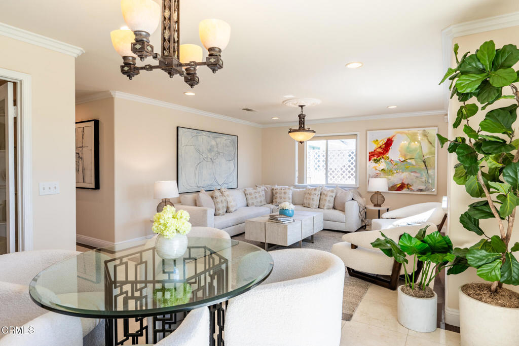 8328 E Hermosa Drive