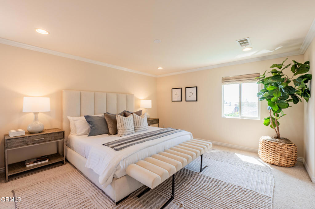8328 E Hermosa Drive