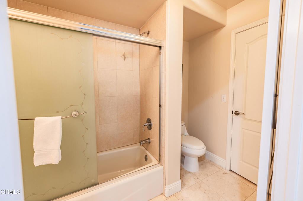 8328 E Hermosa Drive