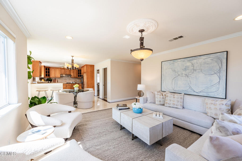 8328 E Hermosa Drive