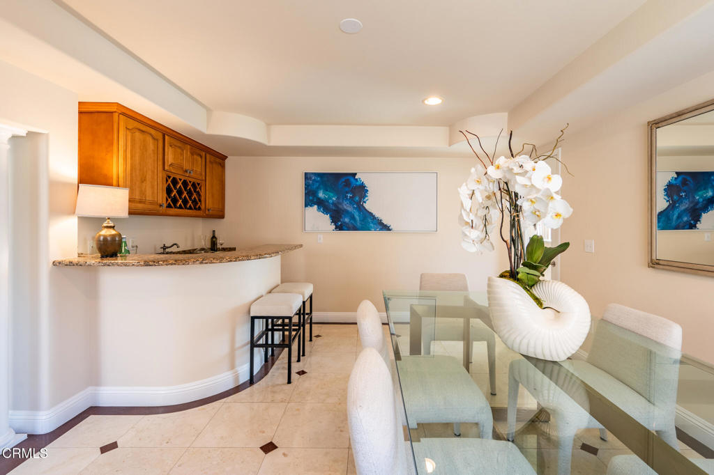 8328 E Hermosa Drive