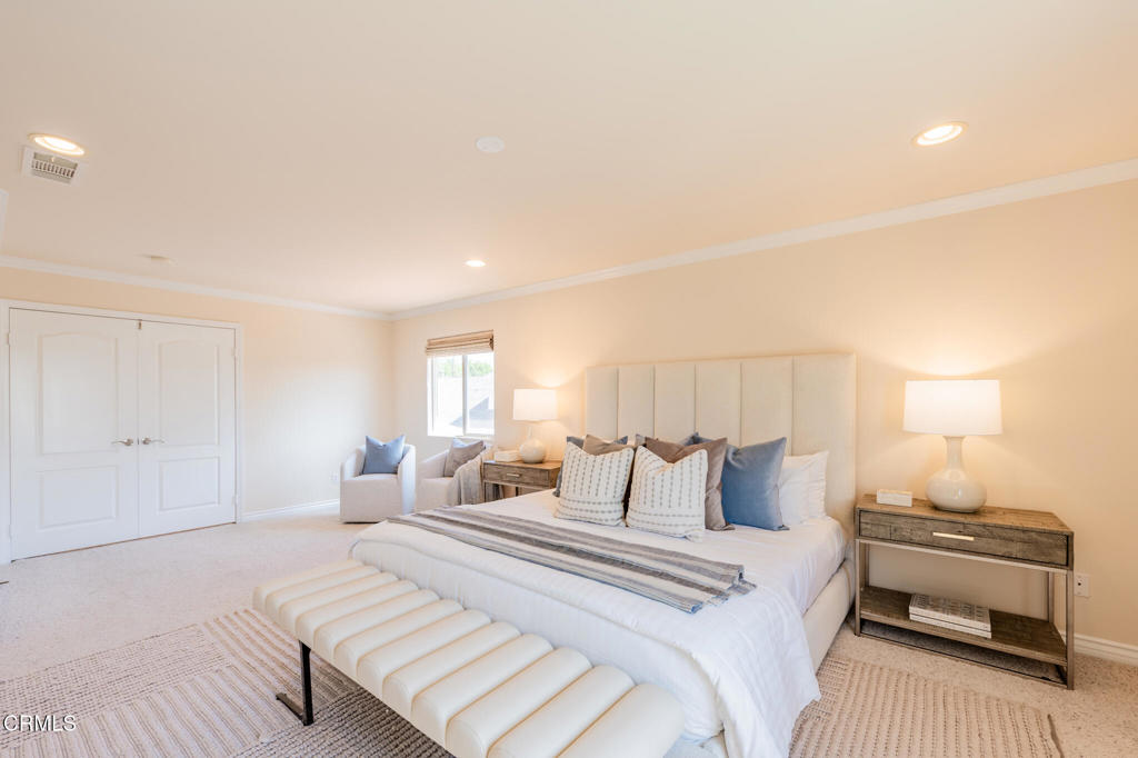 8328 E Hermosa Drive