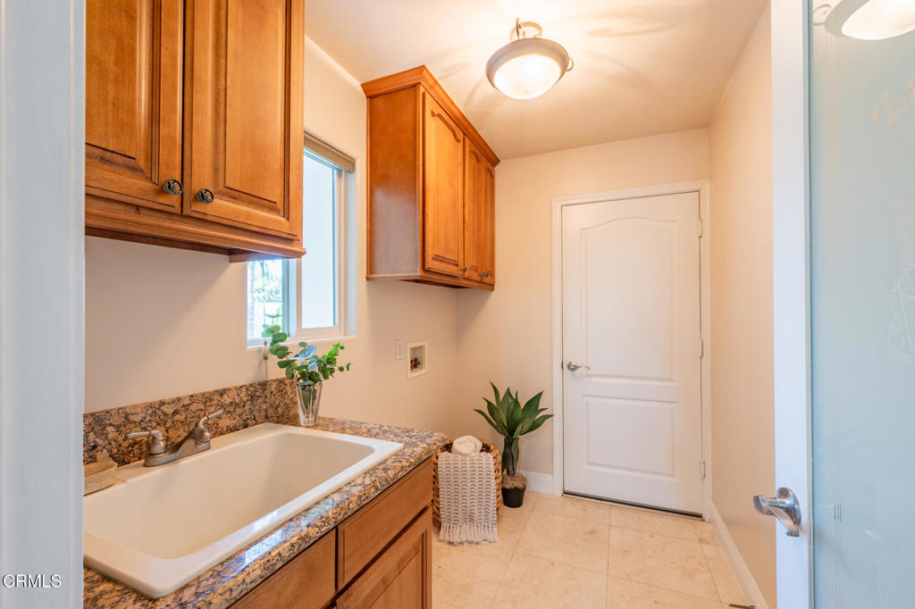 8328 E Hermosa Drive