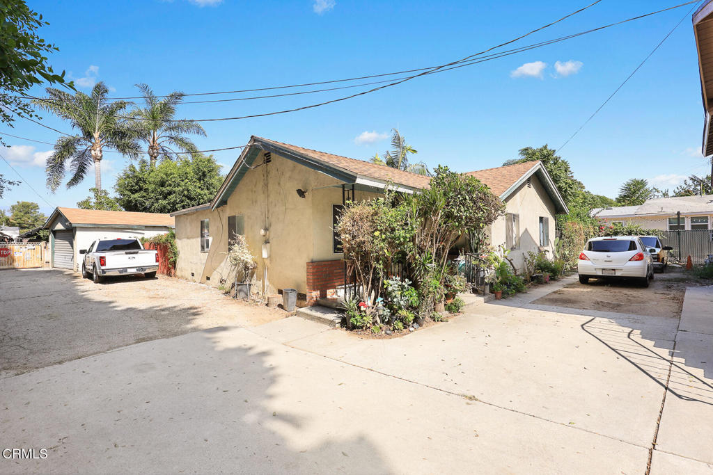 9733 Rio Hondo Parkway