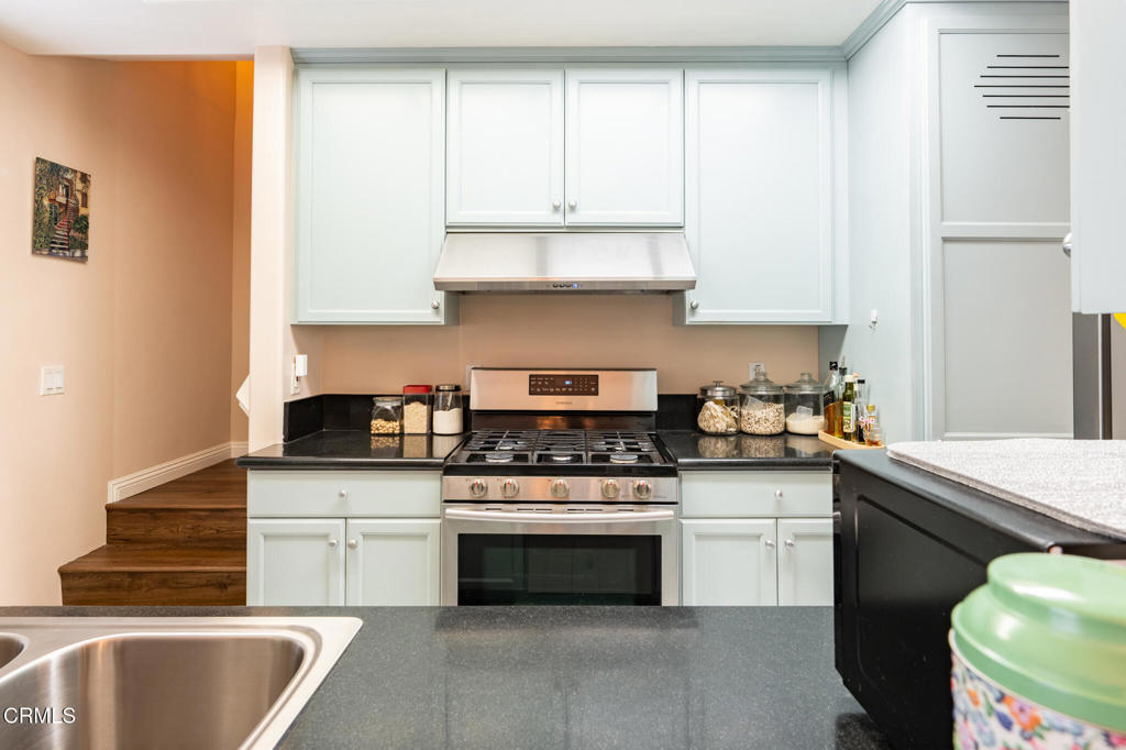 46 8 S Roosevelt Avenue 8