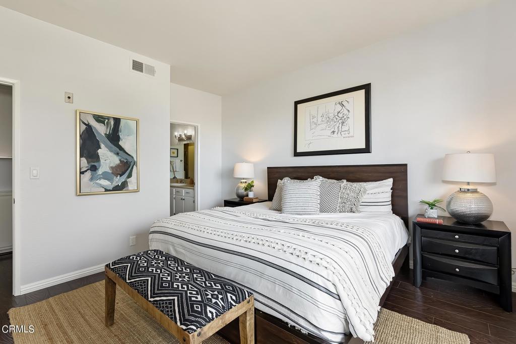 221 S Oak Knoll Avenue 304
