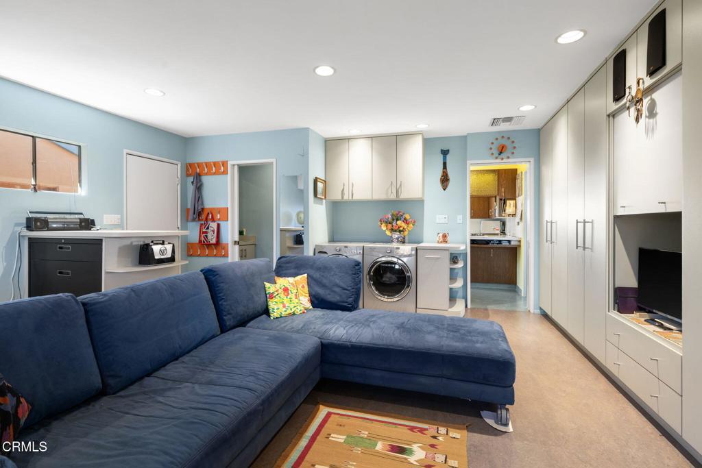 1105 Olancha Drive