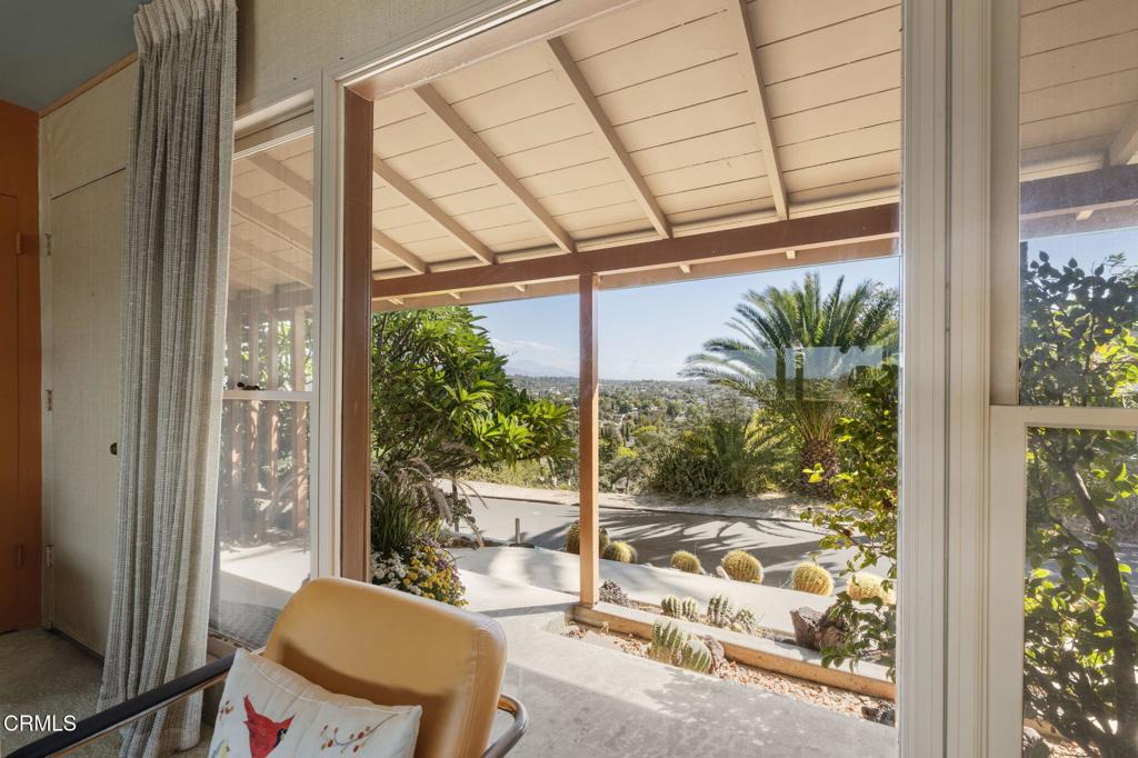 1105 Olancha Drive