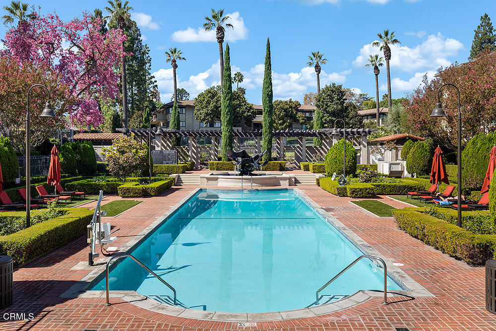 110 S Orange Grove Boulevard 106