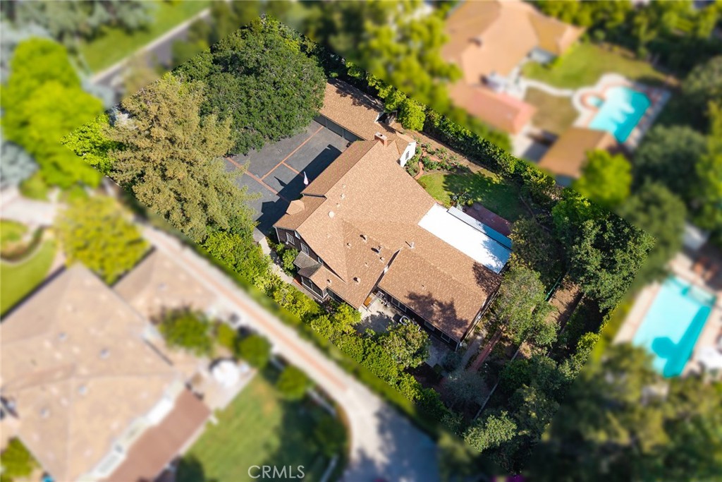 85 S San Rafael Avenue