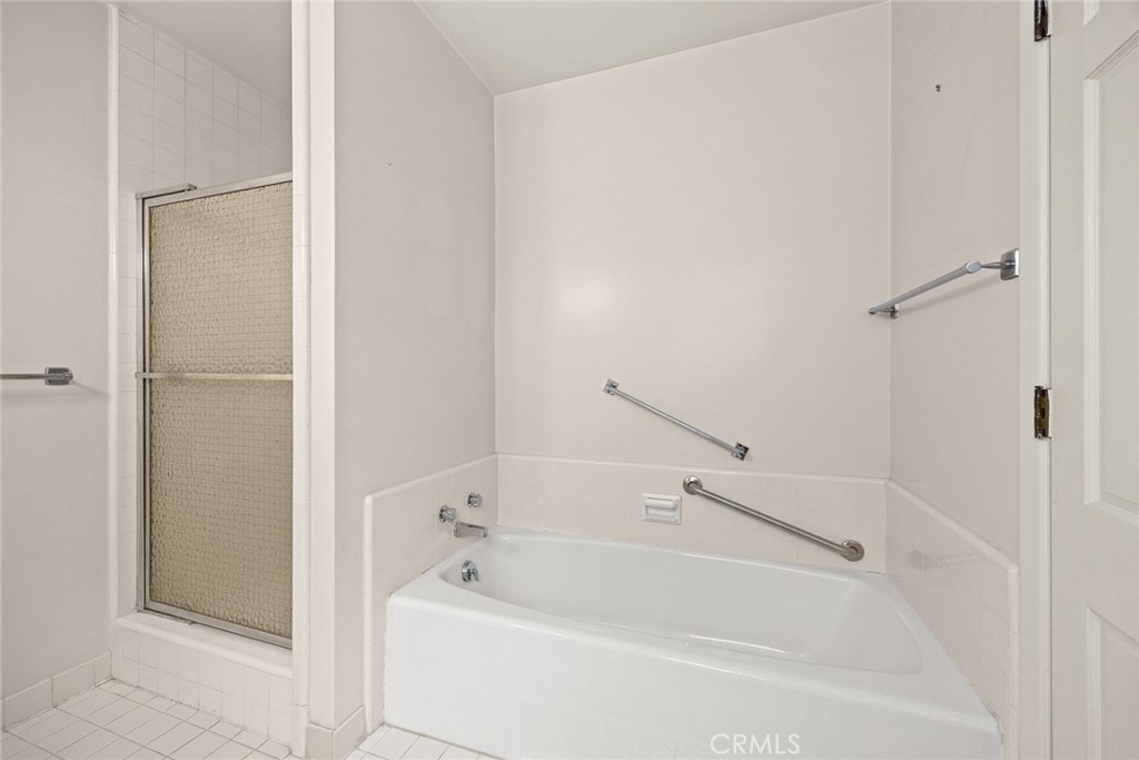 85 S San Rafael Avenue