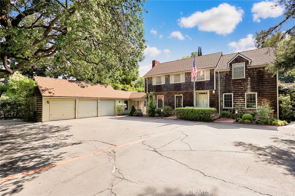 85 S San Rafael Avenue