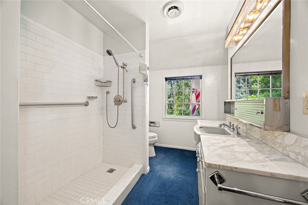 85 S San Rafael Avenue