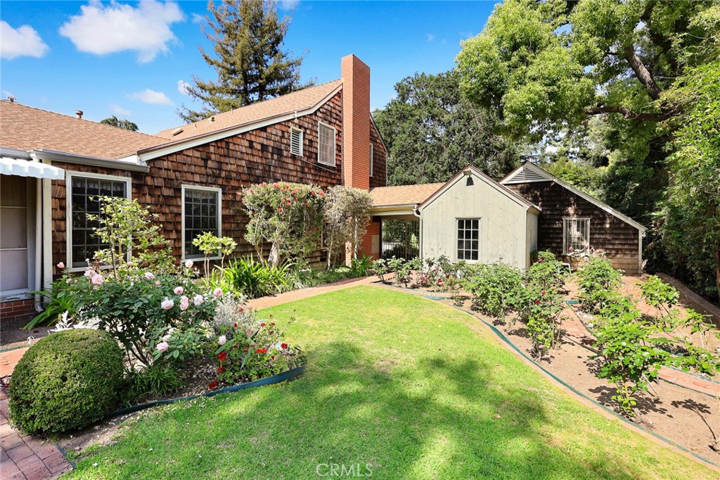 85 S San Rafael Avenue