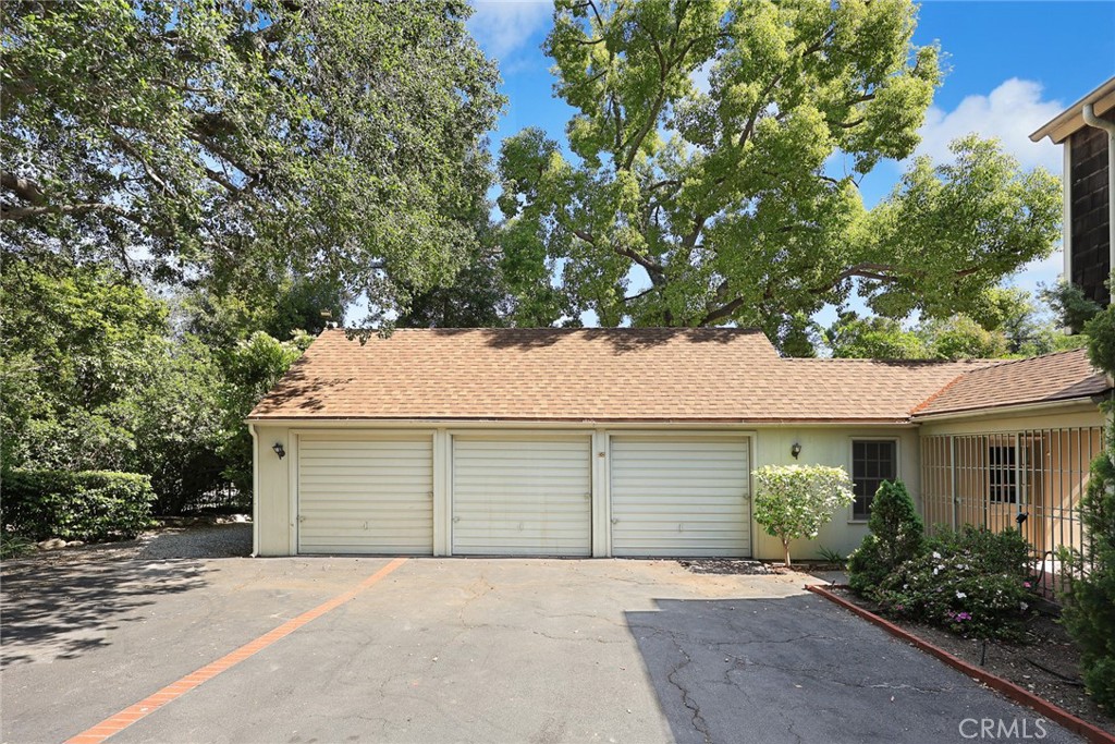 85 S San Rafael Avenue