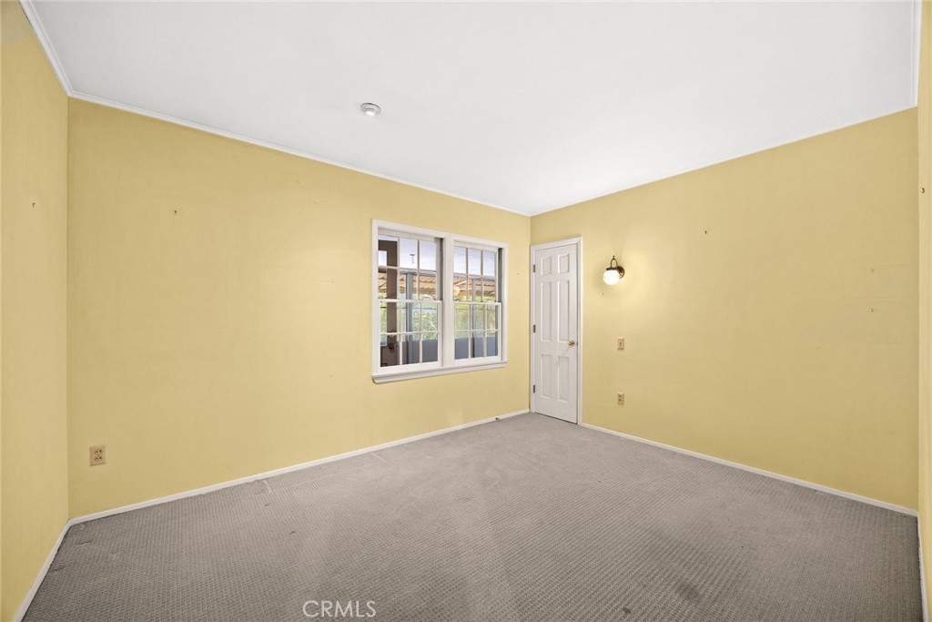 85 S San Rafael Avenue
